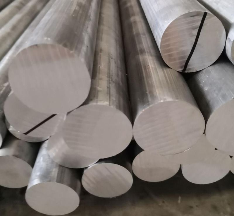 میلگرد فولادی آلیاژی با کشیدگی 11%، نقطه ذوب 477-635 درجه سانتیگراد، برای محیط های سخت و بارهای سنگین