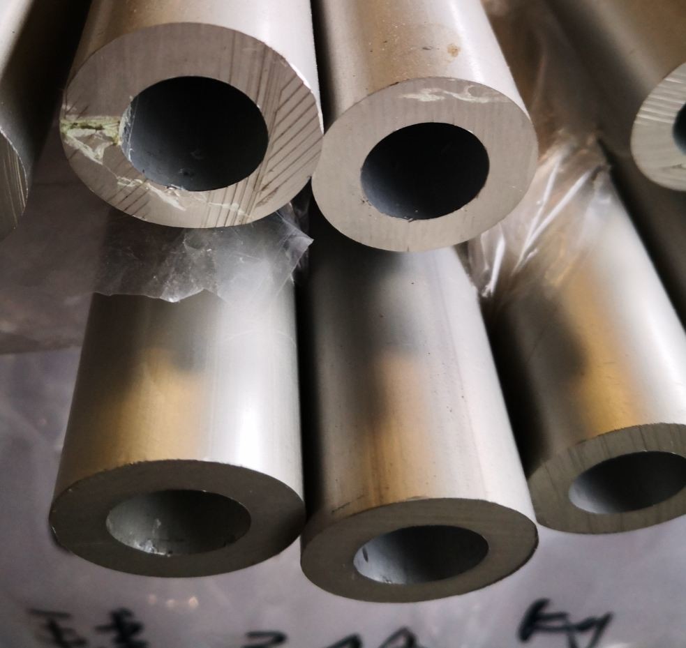 2.78 G/Cc Density 2024 Aluminium Seamless Pipe With Corrosion Resistance